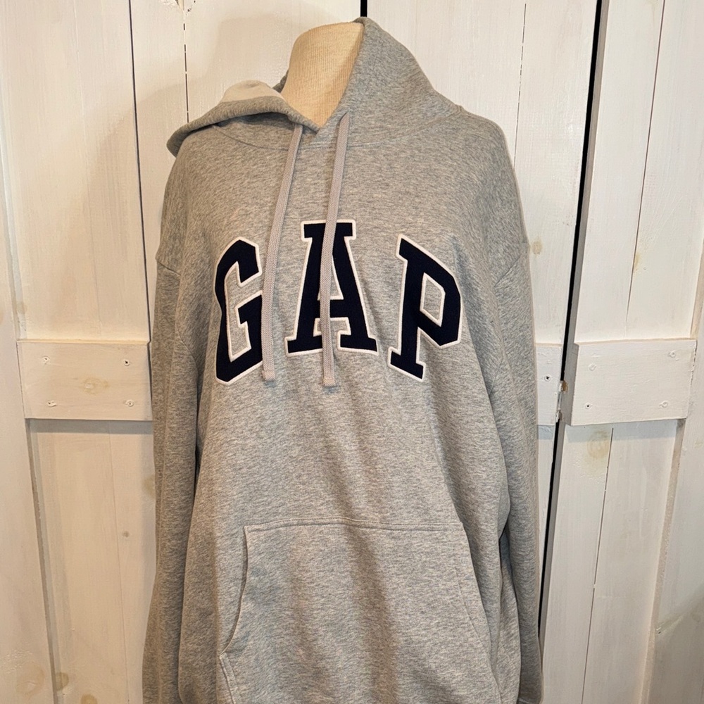 GAP Heather Gray Pullover Hoodie